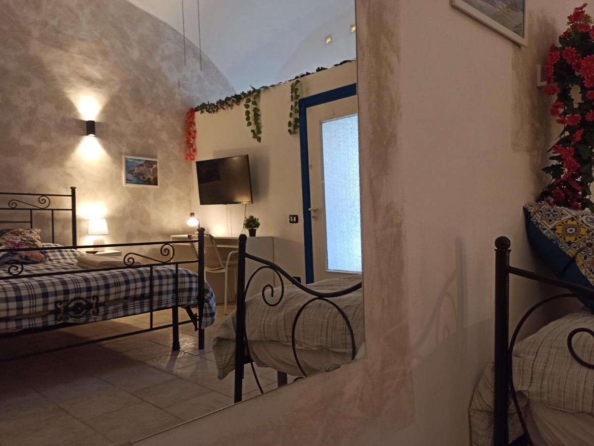Casa Vacanze Smeralda Amalfi Coast Vietri 외부 사진