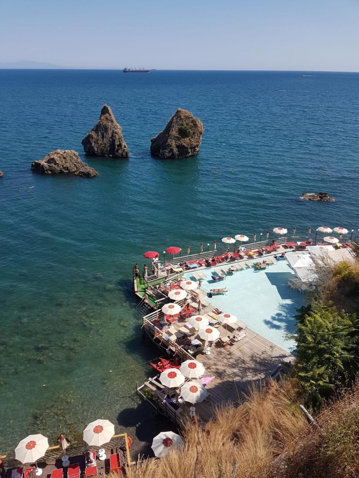 Casa Vacanze Smeralda Amalfi Coast Vietri 외부 사진